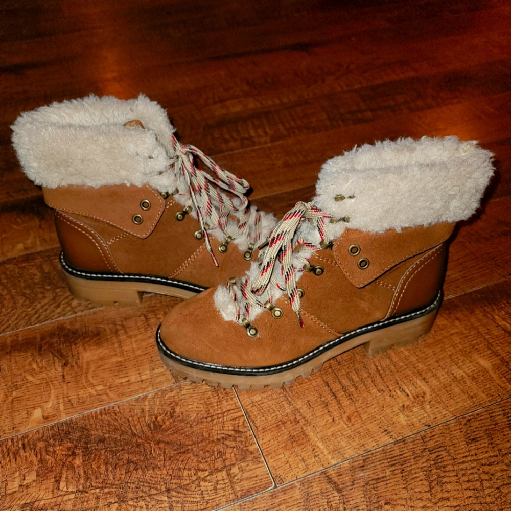 New Time And Tru Memory Foam Boots - image 1
